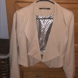 Adorable nude blazer